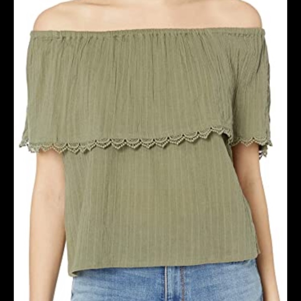 Billabong spring fling off the shoulder top